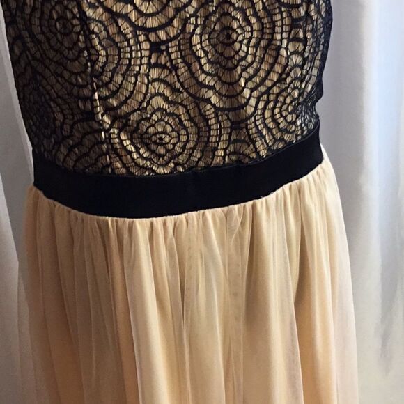 Sleeveless dress with lace top in size 1 XL by MYSTIC - Picture 6 of 16